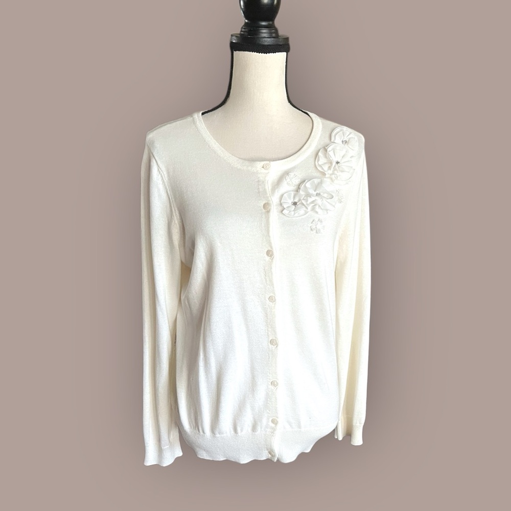 Vtg. Christopher & Banks applied Rhinestone flower center button cardigan.SZ.M - Picture 1 of 7